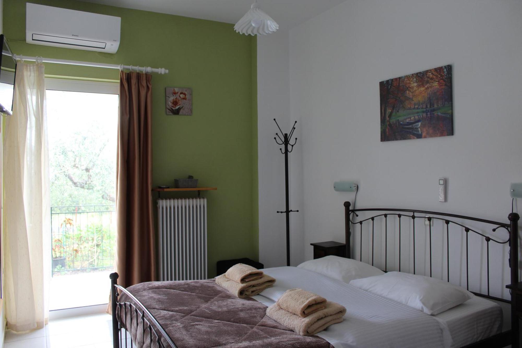 Rentoulia Apartments Poúlithra Eksteriør bilde