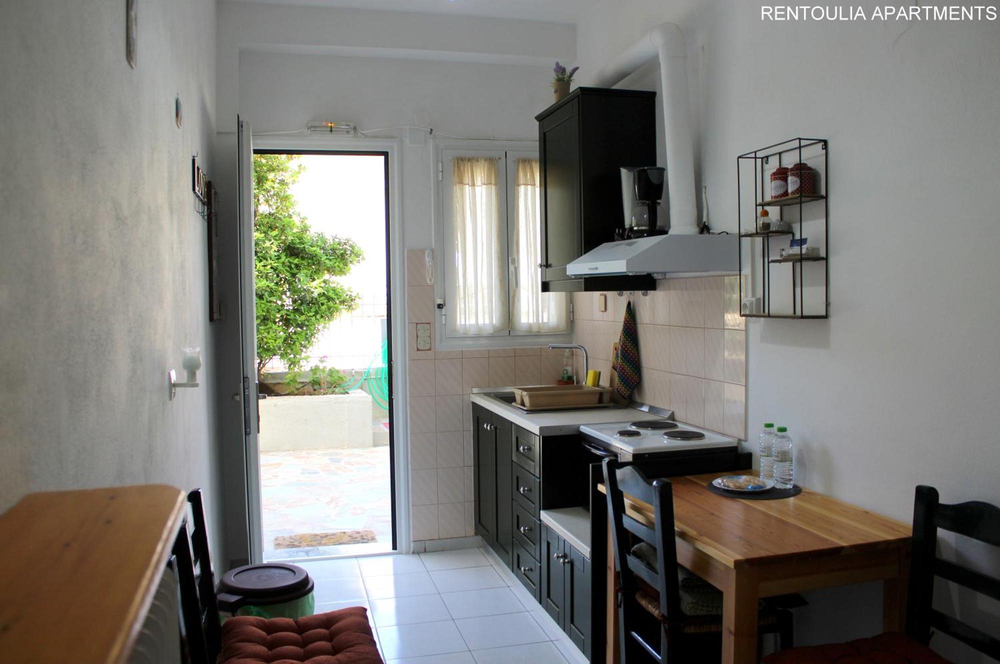 Rentoulia Apartments Poúlithra Eksteriør bilde
